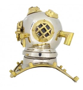 Brass diver's helmet DH93
