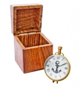 Zegar marynistyczny  w pudełku drewnianym NI406A/1