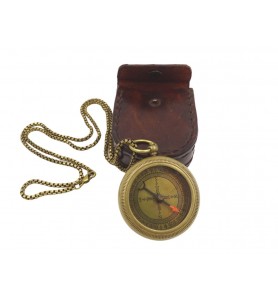 Kompas mosiezny z łańcuszkiem w skórzanym etui Com-0470