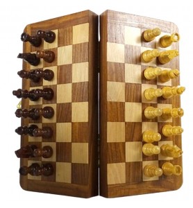 Składane drewniane szachy magnetyczne 18x18cm KOD SZA7