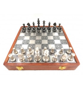 Szachy metalowe - elegancki zestaw dla szachisty - G334B