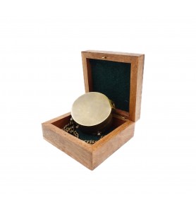 Kompas z zegarkiem mosiężnym w pudełku drewnianym NC 2951A